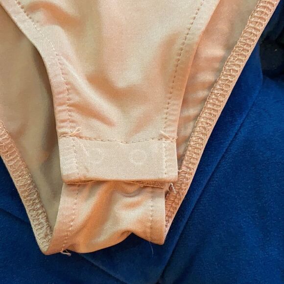 Nude flounce spaghetti strap bodysuit - Picture 3 of 4